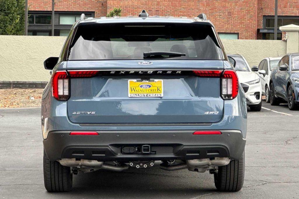 new 2025 Ford Explorer car, priced at $44,640