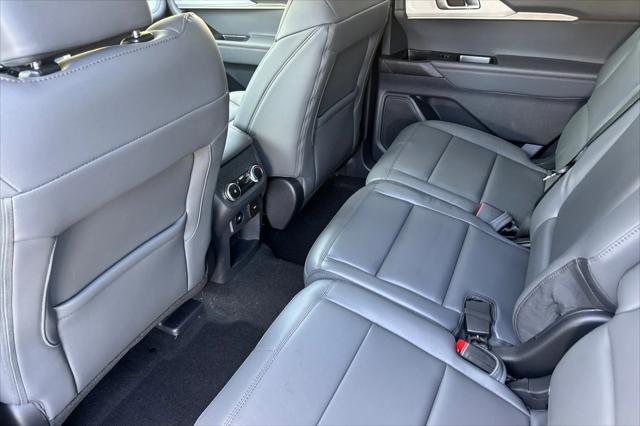 new 2025 Ford Explorer car, priced at $49,900