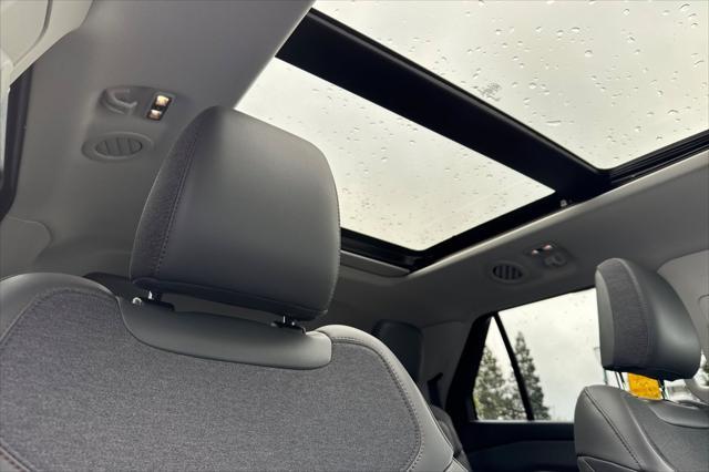 new 2025 Ford Explorer car, priced at $49,900
