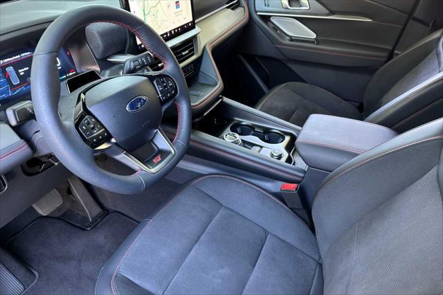 new 2025 Ford Explorer car, priced at $59,730