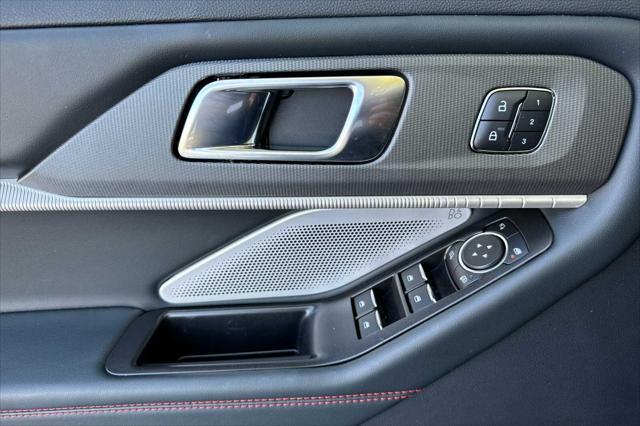 new 2025 Ford Explorer car, priced at $59,730