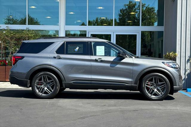 new 2025 Ford Explorer car, priced at $59,730
