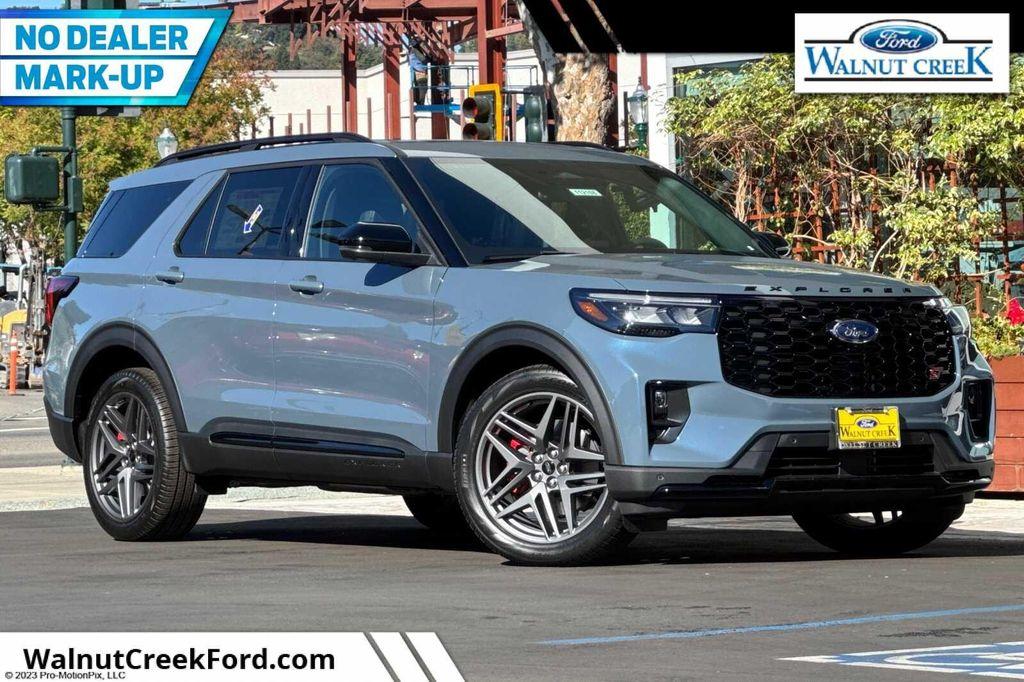 new 2025 Ford Explorer car, priced at $62,355