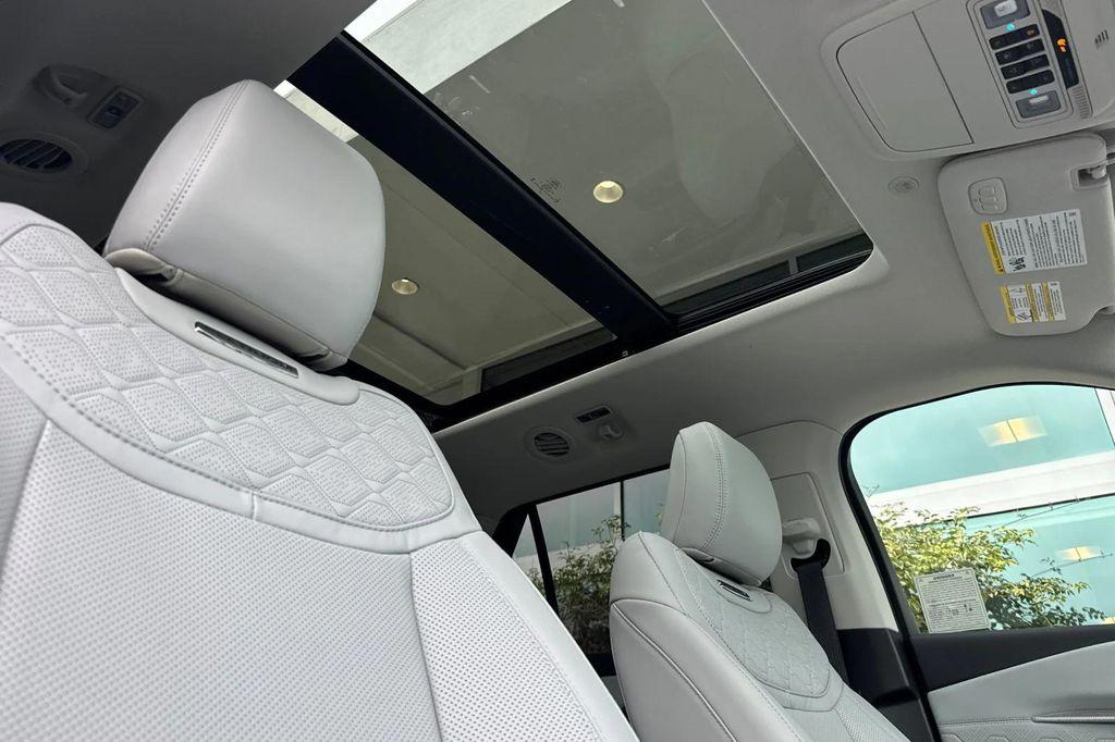 new 2025 Ford Explorer car, priced at $61,345