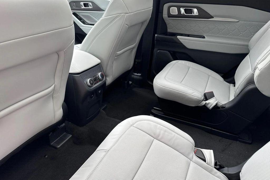 new 2025 Ford Explorer car, priced at $61,345