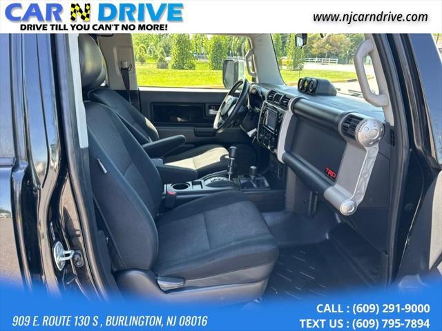 used 2007 Toyota FJ Cruiser car, priced at $10,500