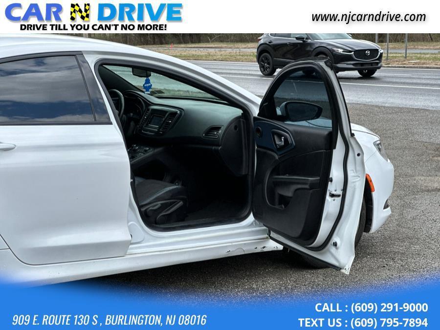 used 2015 Chrysler 200 car, priced at $4,999