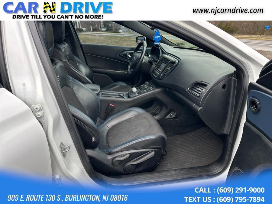 used 2015 Chrysler 200 car, priced at $4,999