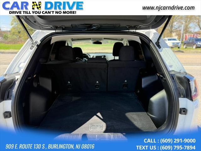 used 2019 Jeep Cherokee car, priced at $11,500