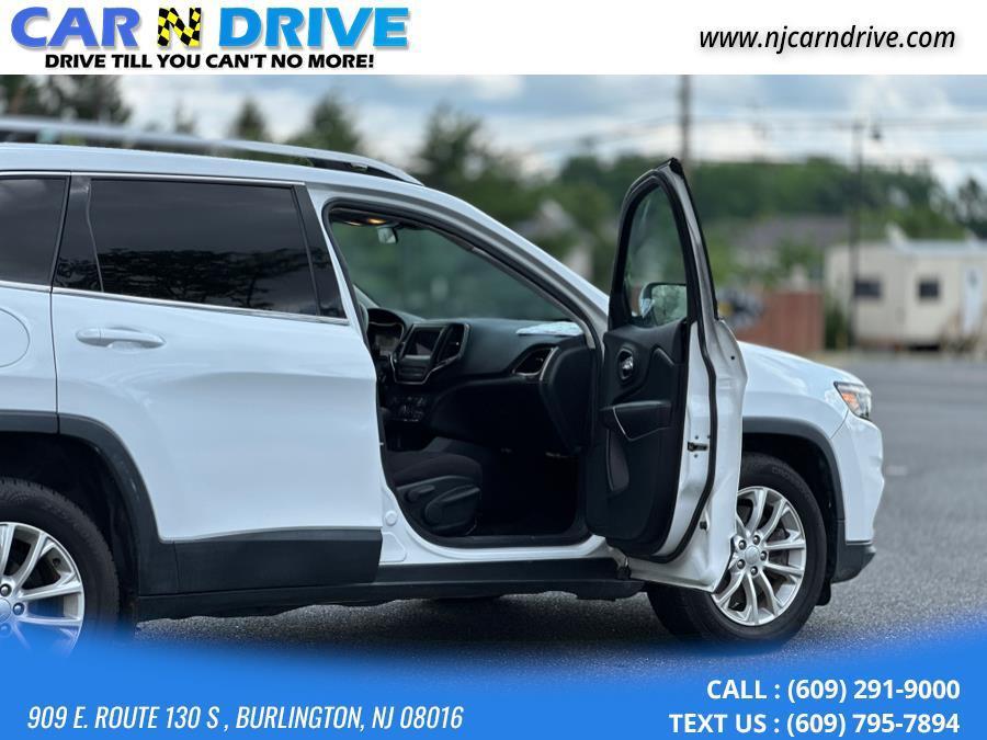 used 2019 Jeep Cherokee car, priced at $9,999
