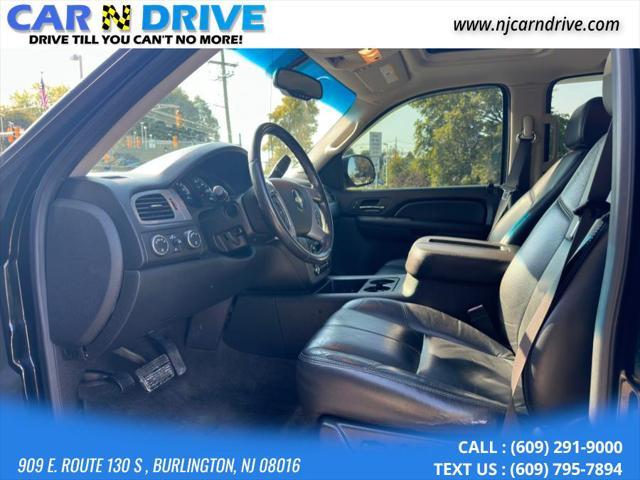 used 2009 Chevrolet Avalanche car, priced at $8,499
