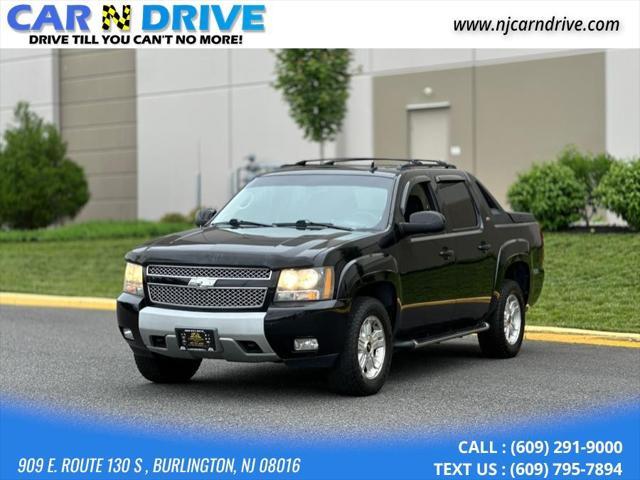 used 2009 Chevrolet Avalanche car, priced at $7,898