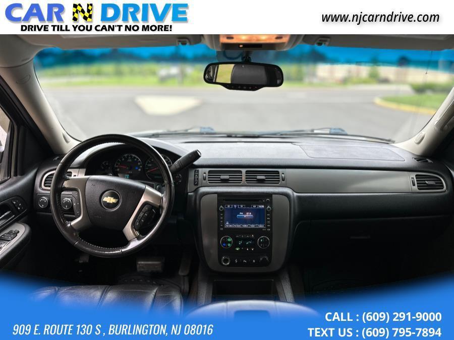used 2009 Chevrolet Avalanche car, priced at $7,898