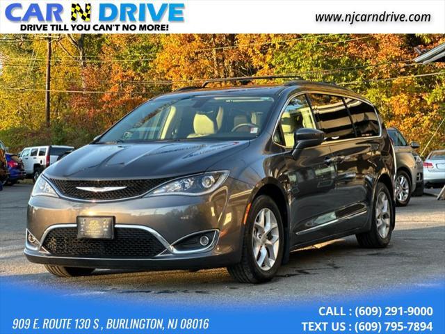 used 2017 Chrysler Pacifica car, priced at $11,500