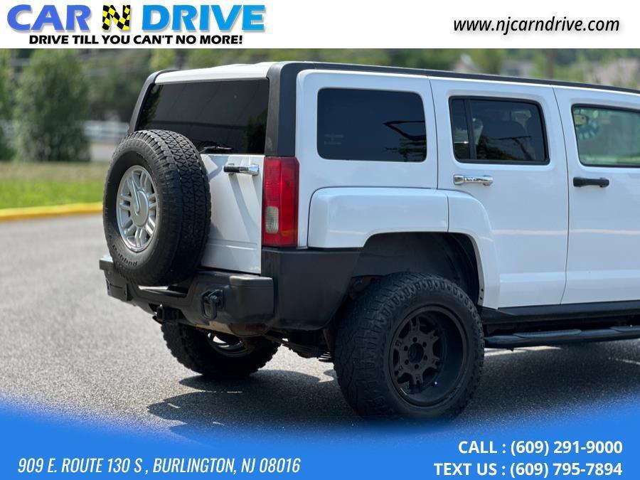 used 2009 Hummer H3 car, priced at $5,897
