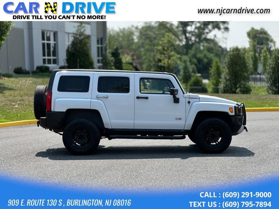 used 2009 Hummer H3 car, priced at $5,897