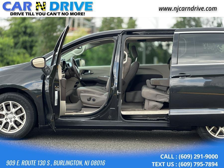 used 2017 Chrysler Pacifica car, priced at $8,998