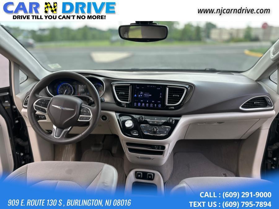used 2017 Chrysler Pacifica car, priced at $8,998
