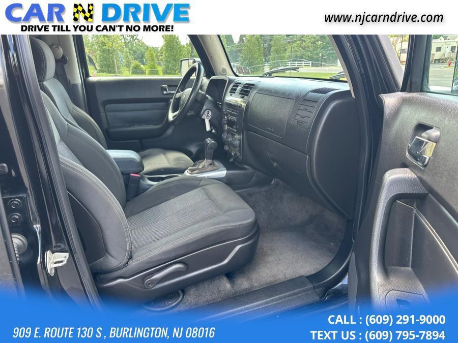 used 2006 Hummer H3 car, priced at $3,599