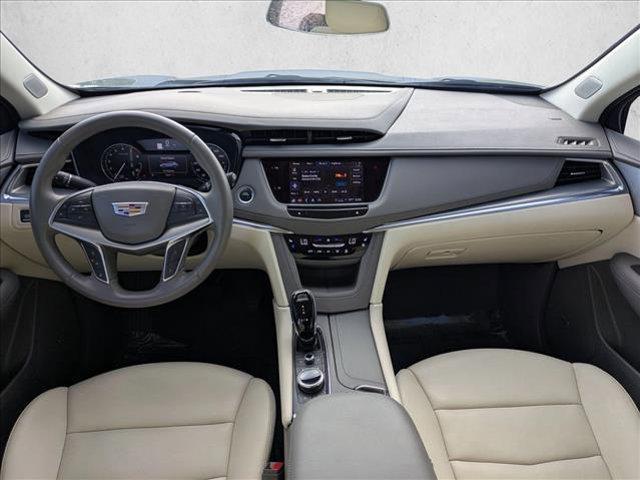 used 2024 Cadillac XT5 car, priced at $39,460