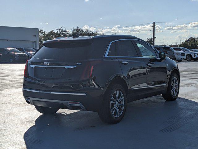 used 2022 Cadillac XT5 car, priced at $35,991