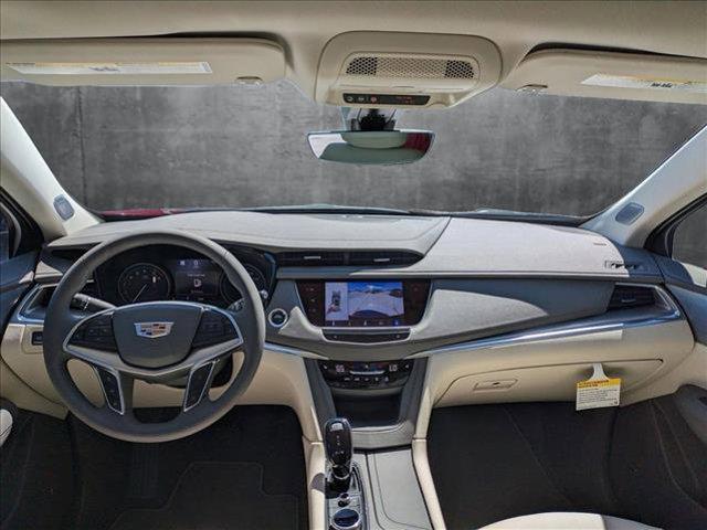 new 2025 Cadillac XT5 car, priced at $54,990