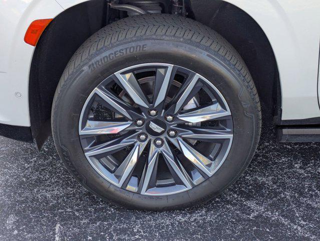 used 2022 Cadillac Escalade ESV car, priced at $79,491