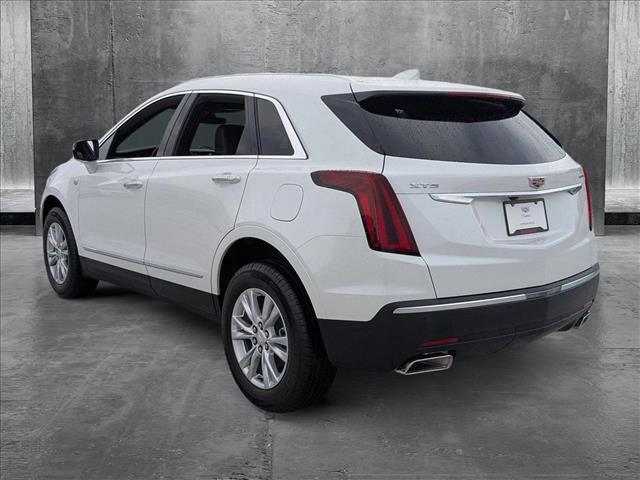 new 2025 Cadillac XT5 car, priced at $45,515