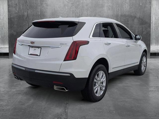 new 2025 Cadillac XT5 car, priced at $45,515