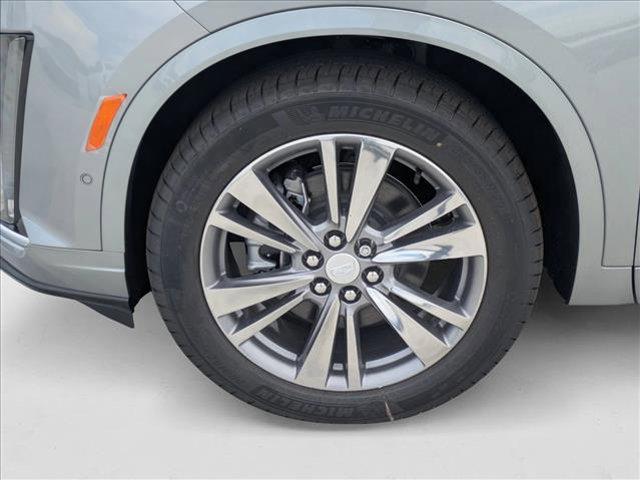 new 2025 Cadillac XT6 car, priced at $59,590
