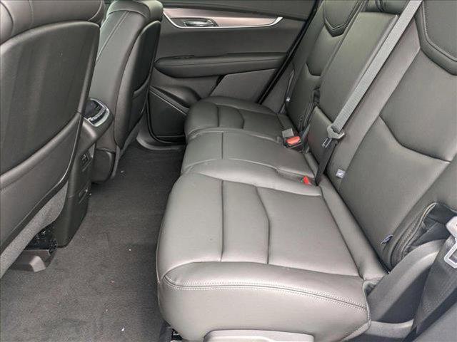 new 2025 Cadillac XT6 car, priced at $50,065