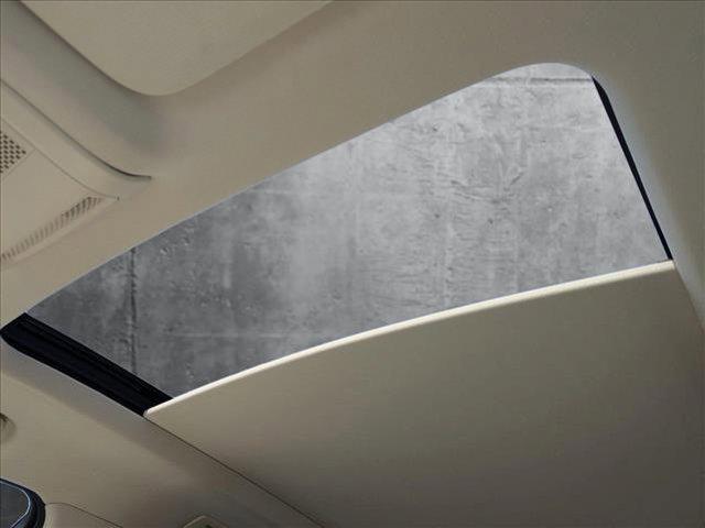 used 2024 Cadillac XT6 car, priced at $44,954