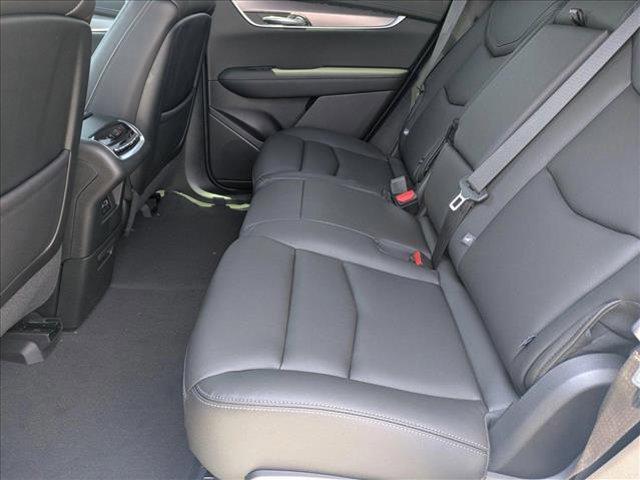 new 2025 Cadillac XT6 car, priced at $48,590