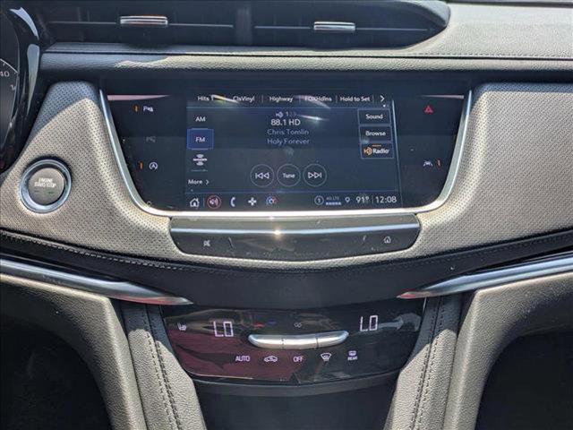 new 2025 Cadillac XT6 car, priced at $48,840
