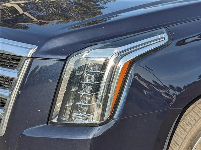 used 2020 Cadillac Escalade ESV car, priced at $44,260