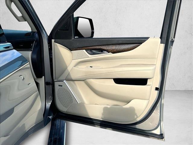 used 2018 Cadillac Escalade ESV car, priced at $27,902