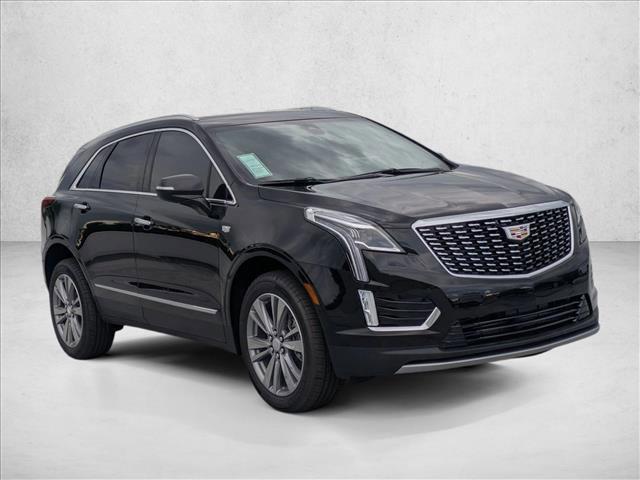 new 2025 Cadillac XT5 car, priced at $53,214
