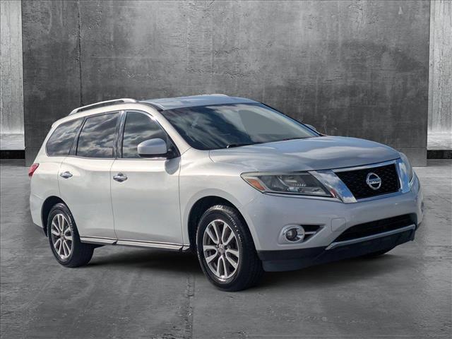 used 2016 Nissan Pathfinder car, priced at $8,288