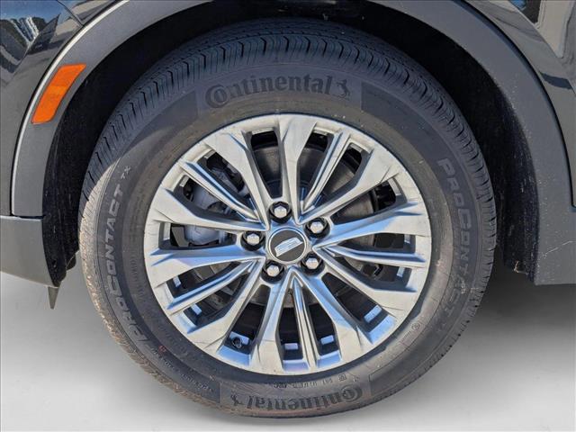 new 2025 Cadillac XT4 car, priced at $42,465