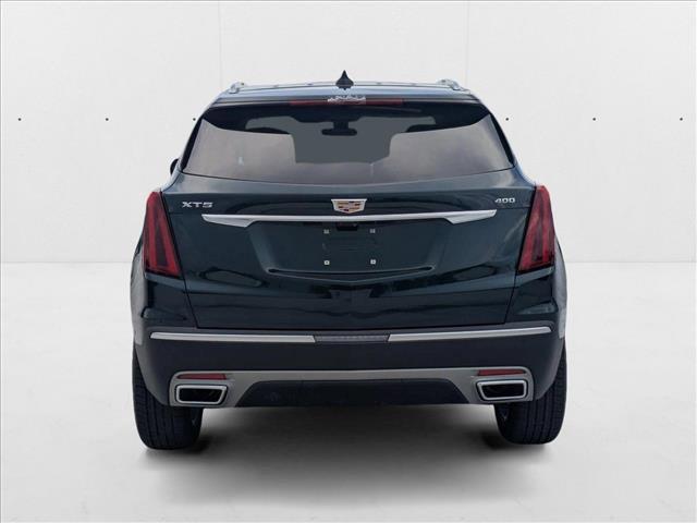 new 2025 Cadillac XT5 car, priced at $56,290
