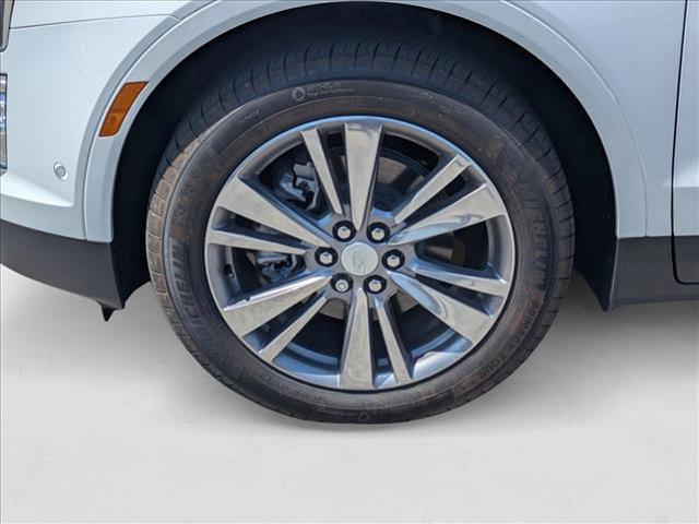 used 2025 Cadillac XT5 car, priced at $48,991