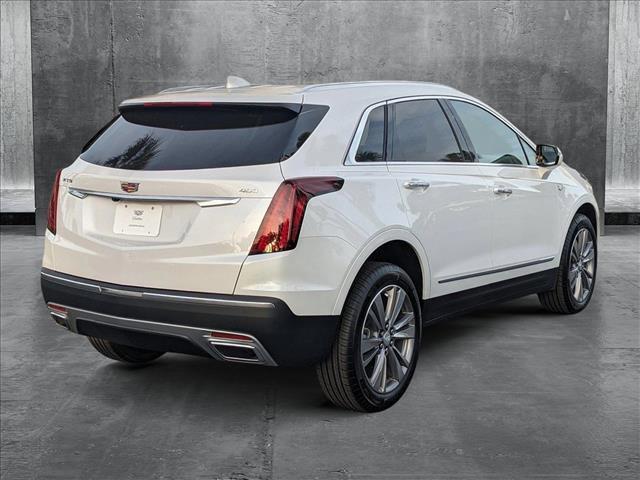 new 2025 Cadillac XT5 car, priced at $53,110