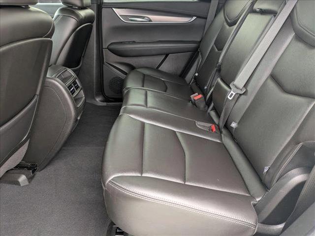 used 2022 Cadillac XT5 car, priced at $26,998