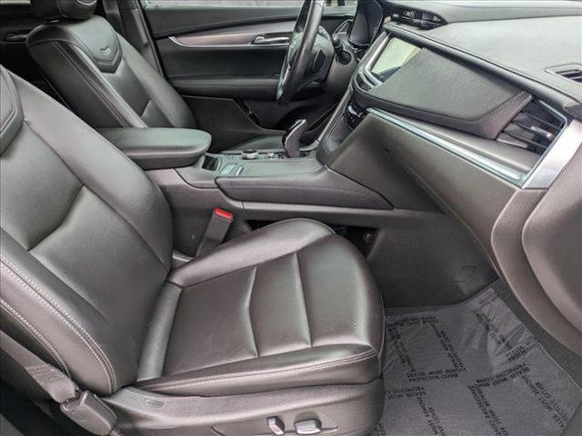 used 2022 Cadillac XT5 car, priced at $26,998