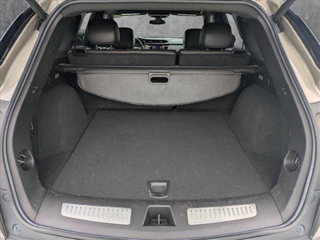 used 2022 Cadillac XT5 car, priced at $26,998