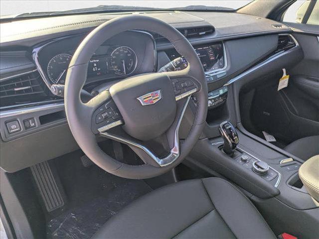 new 2025 Cadillac XT6 car, priced at $50,065