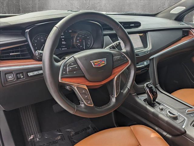 used 2024 Cadillac XT5 car, priced at $45,998