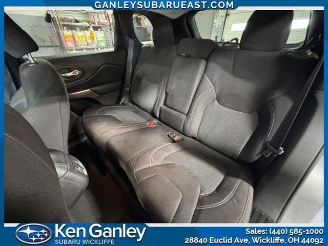 used 2020 Jeep Cherokee car, priced at $14,991