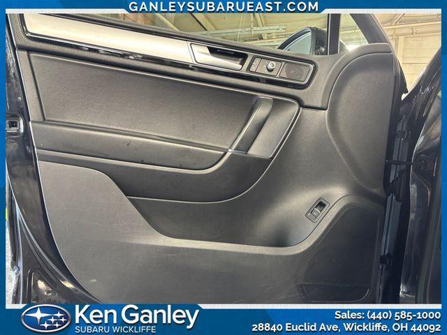 used 2016 Volkswagen Touareg car, priced at $14,891