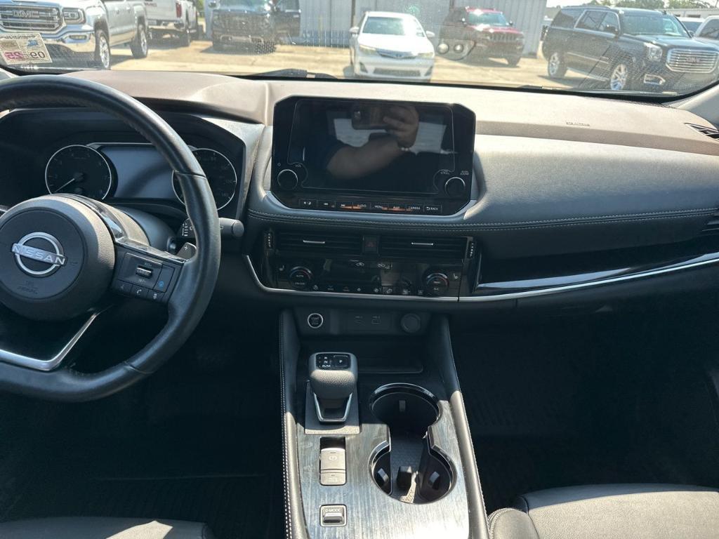 used 2023 Nissan Rogue car, priced at $24,958
